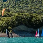 Au Clair Matin ,la Mure, Les Passerelles Monteynard * Pierre-Chatel