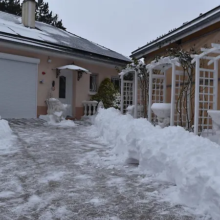 Au Clair Matin ,la Mure, Les Passerelles Monteynard Holiday home