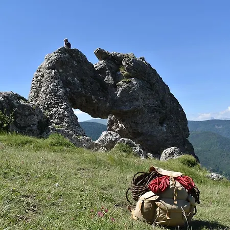 Au Clair Matin ,la Mure, Les Passerelles Monteynard 펜션 Pierre-Chatel