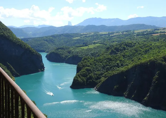 Au Clair Matin ,la Mure, Les Passerelles Monteynard *